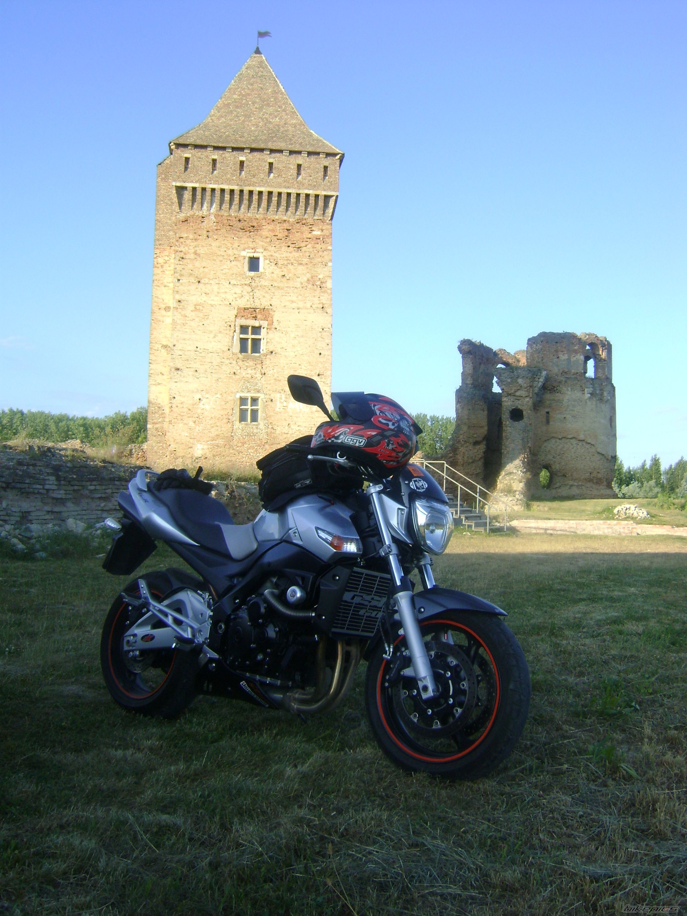 Photo 1736576