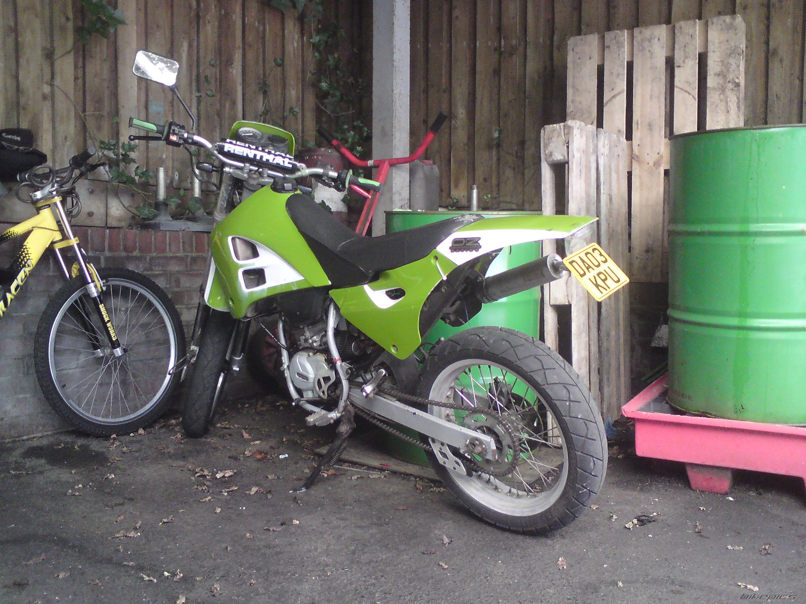 Photo 1736628