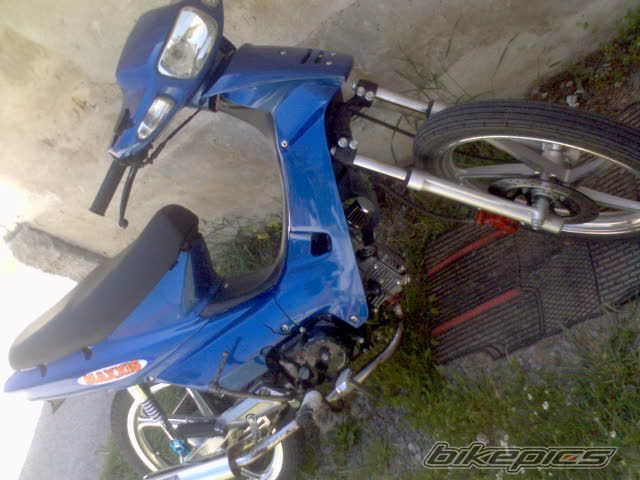 Photo 1736657
