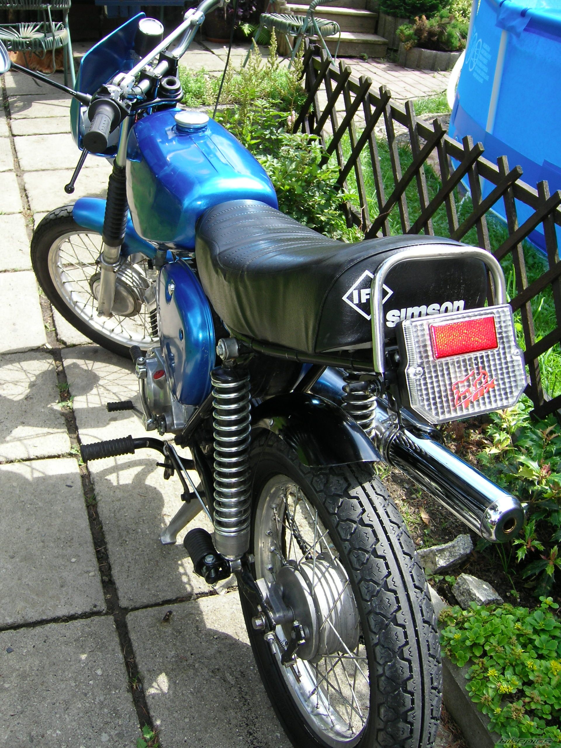 Photo 1736683