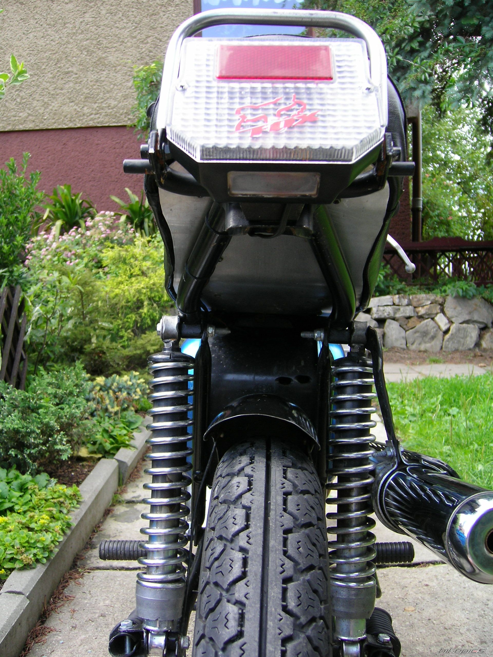 Photo 1736690