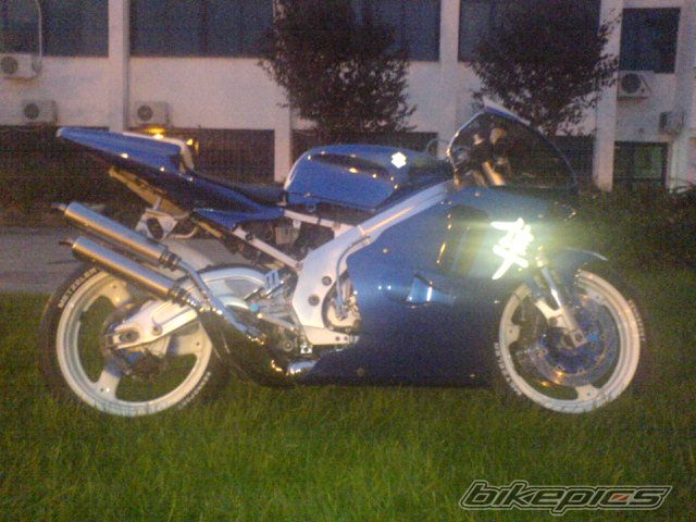 Photo 1736737