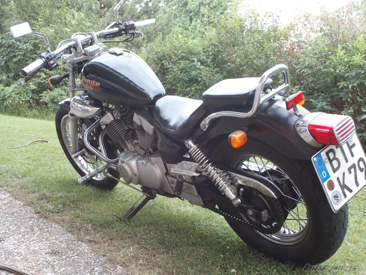 Photo 1736796