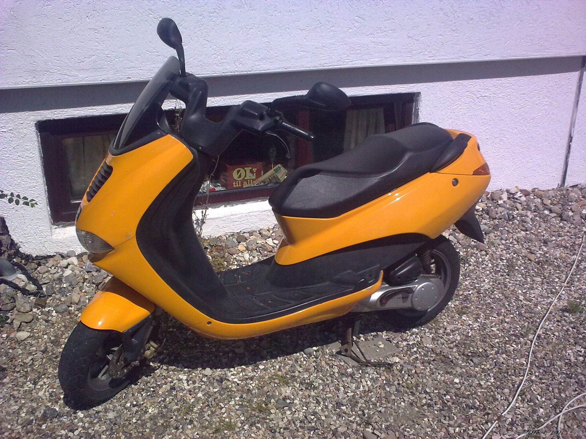 Photo 1736801