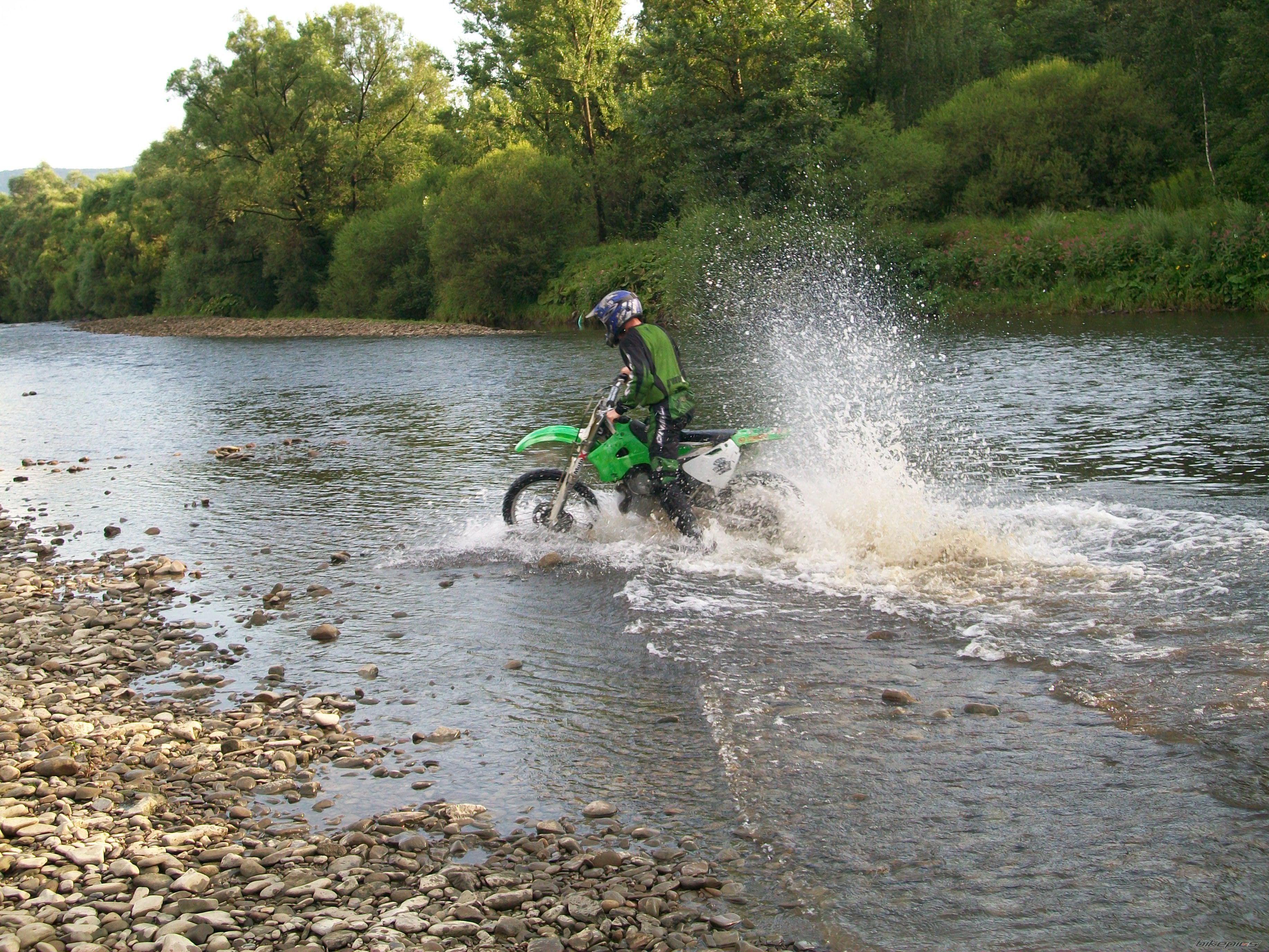 Photo 1736879