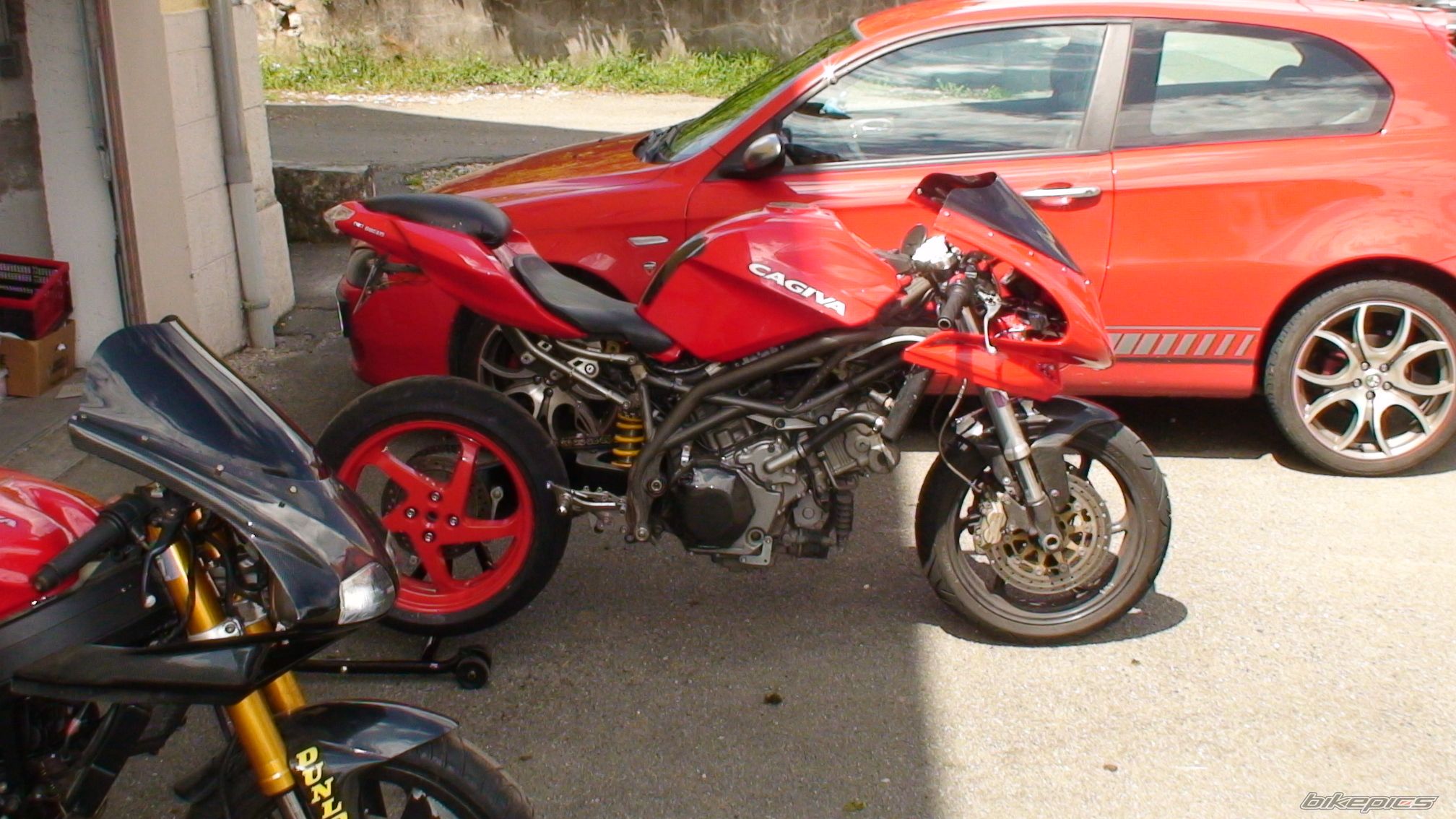 Photo 1736933