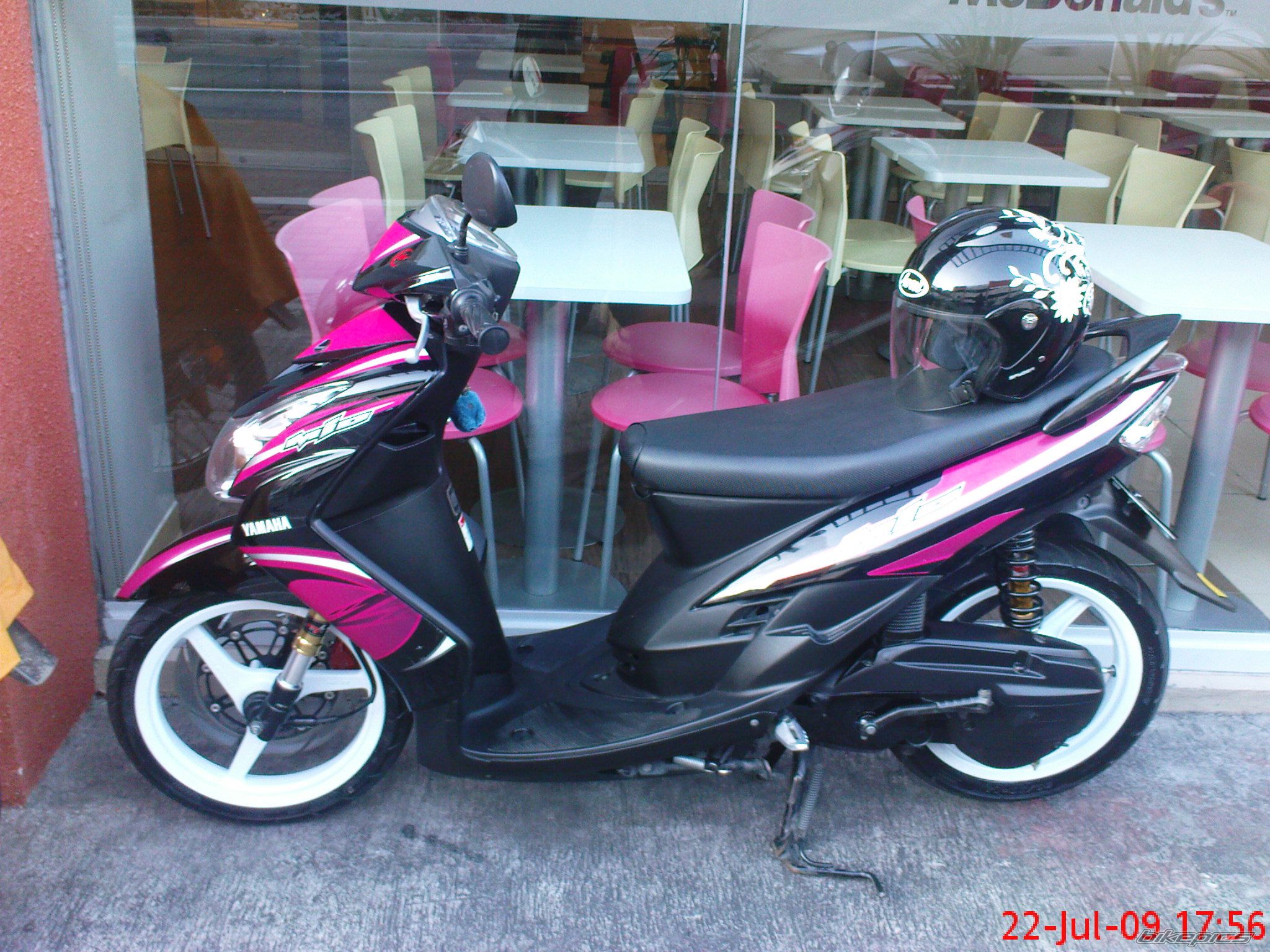 Photo 1737149