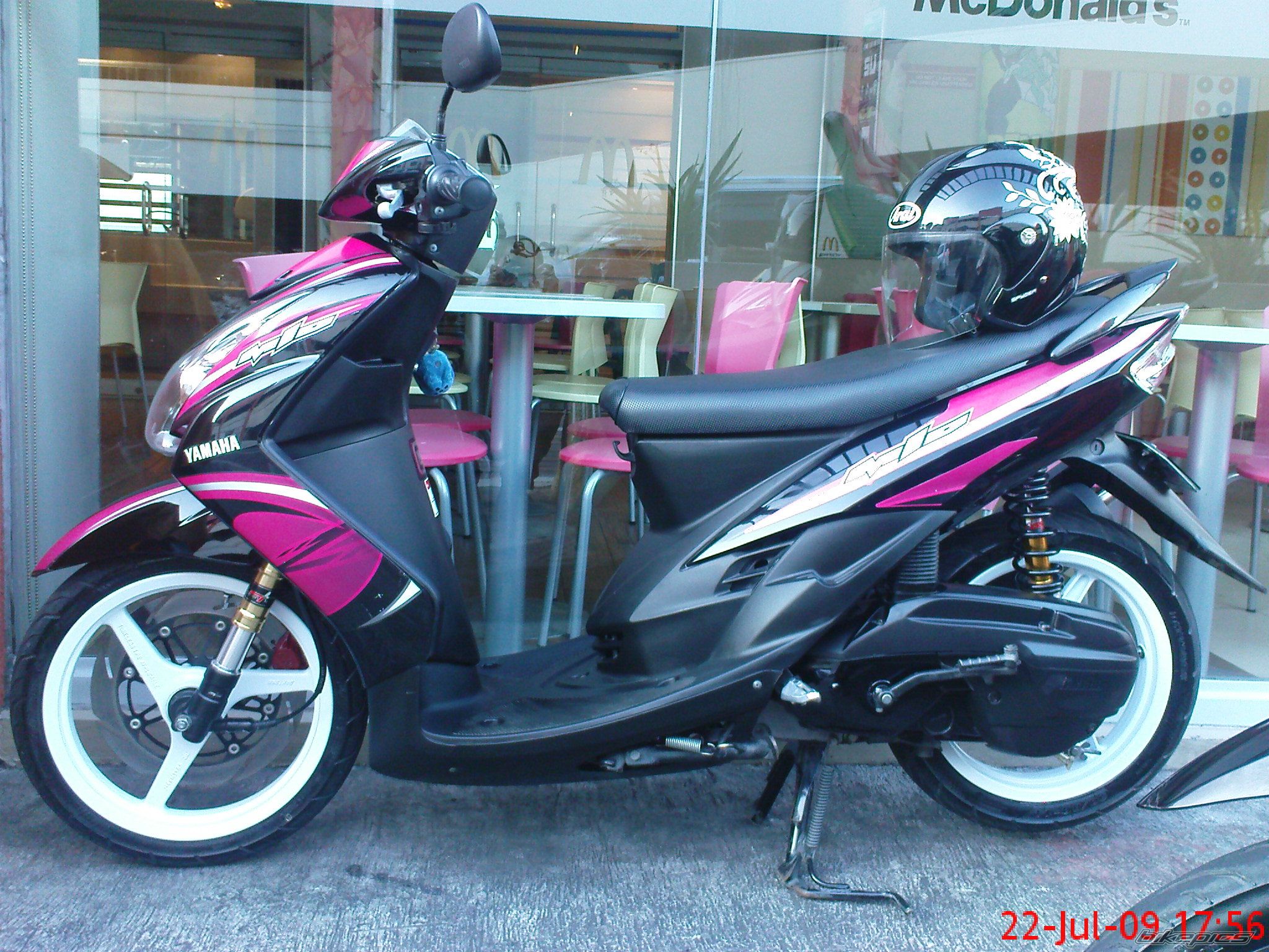 Photo 1737157