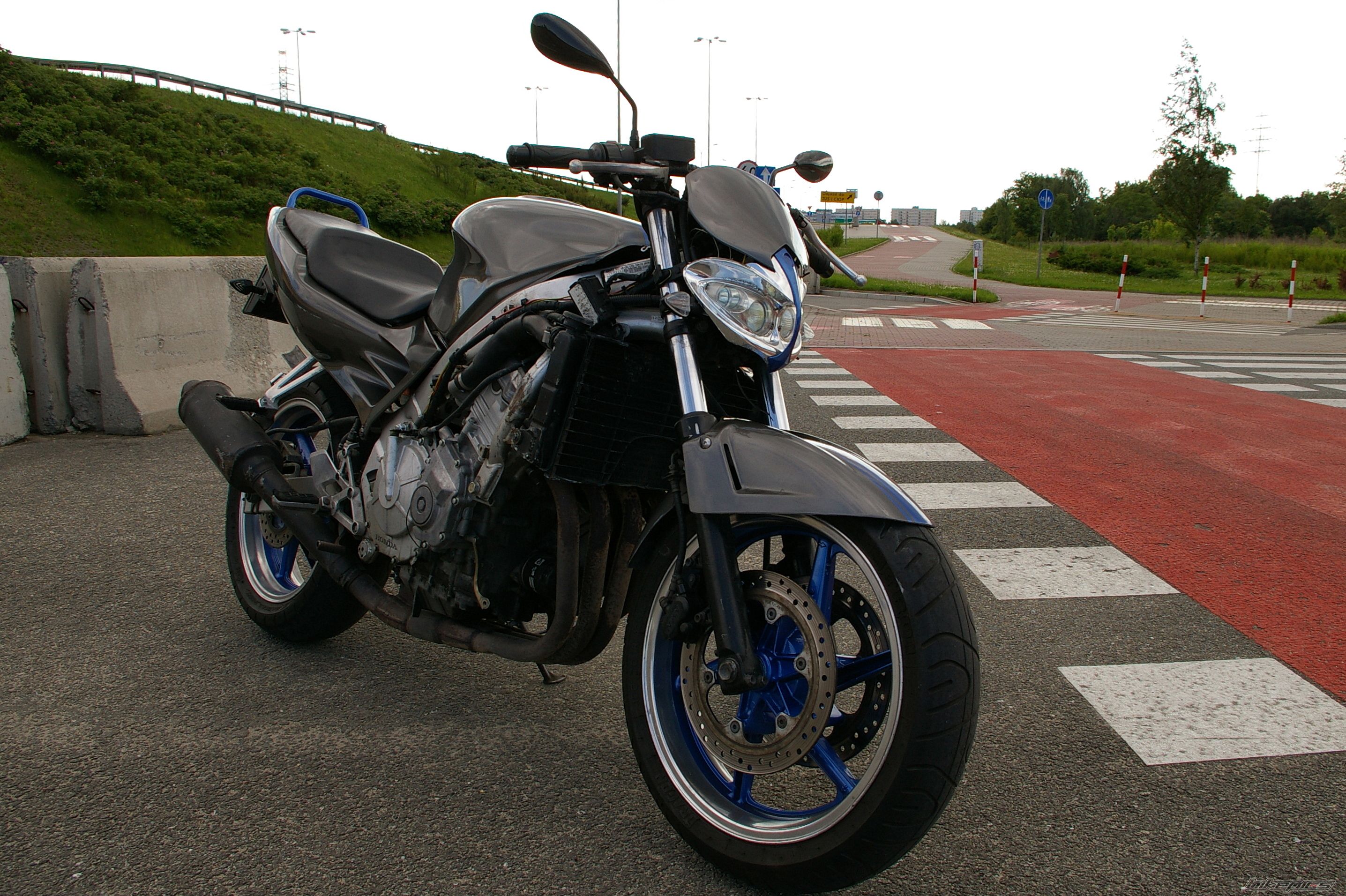 Photo 1737317