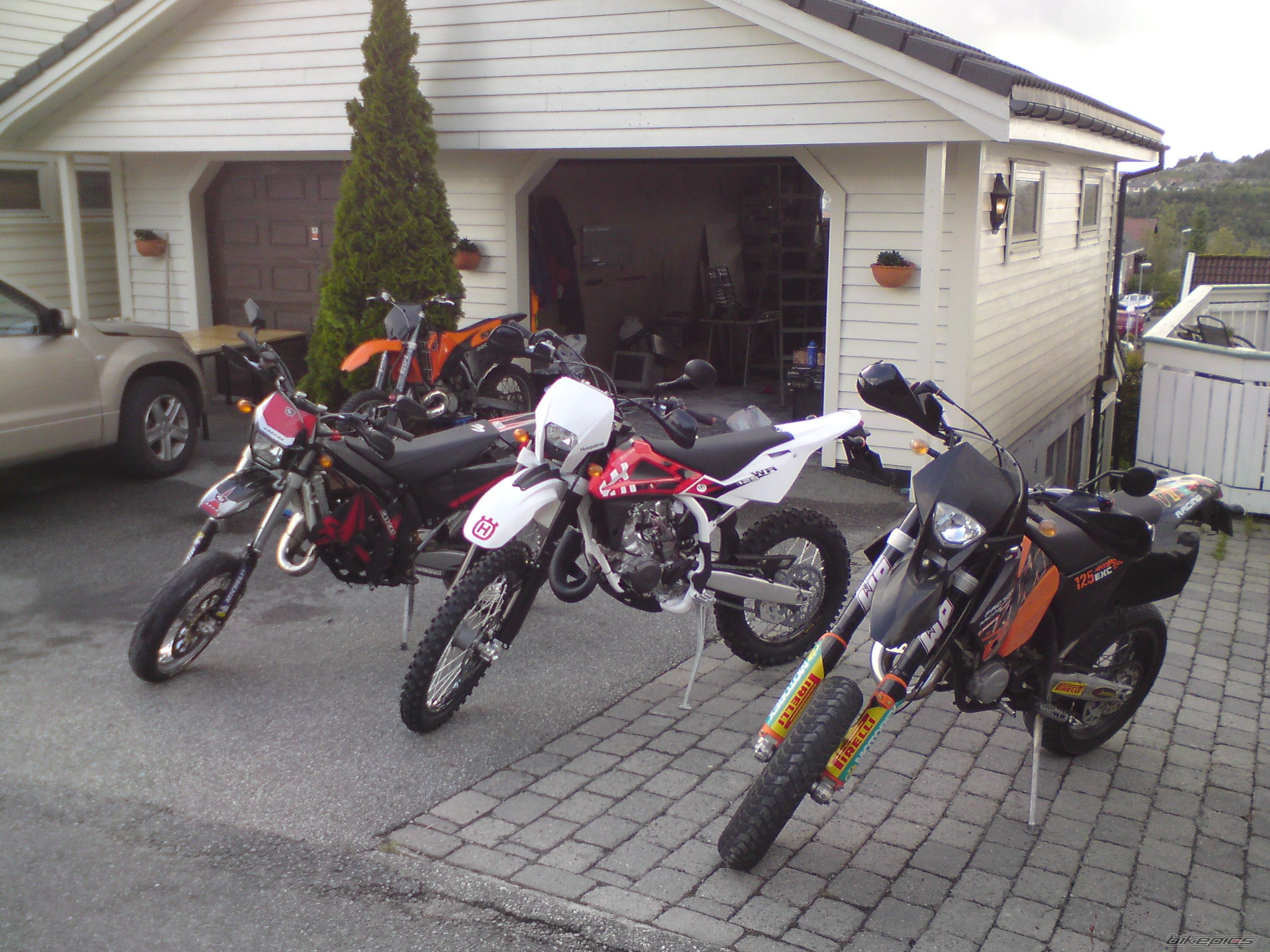 Photo 1737418