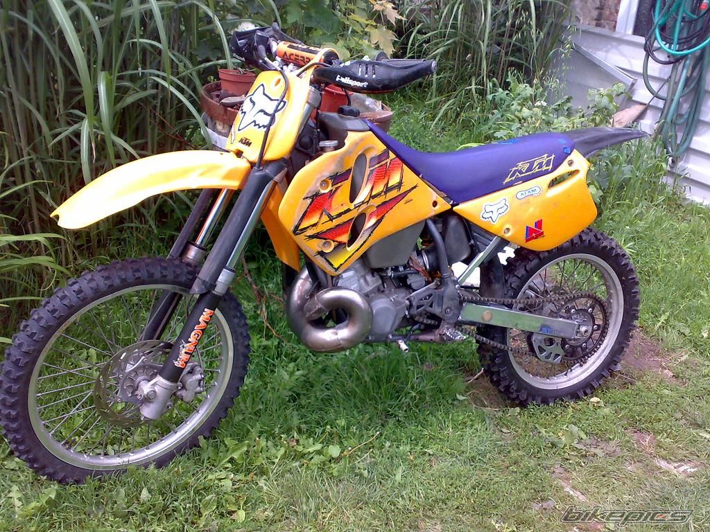 Photo 1737422