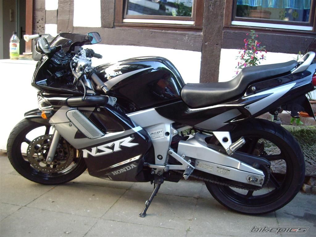 Photo 1737512