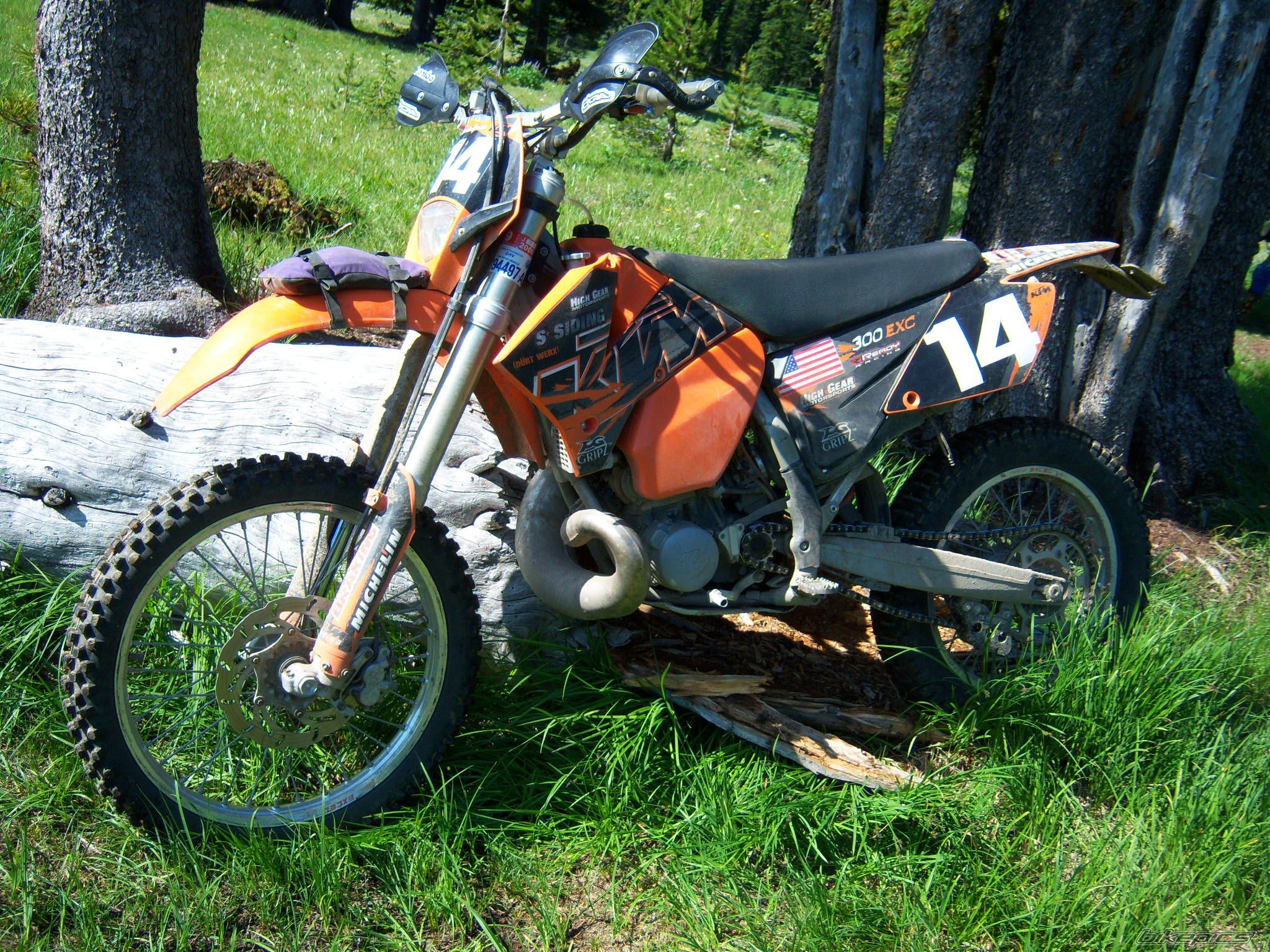 Photo 1737638