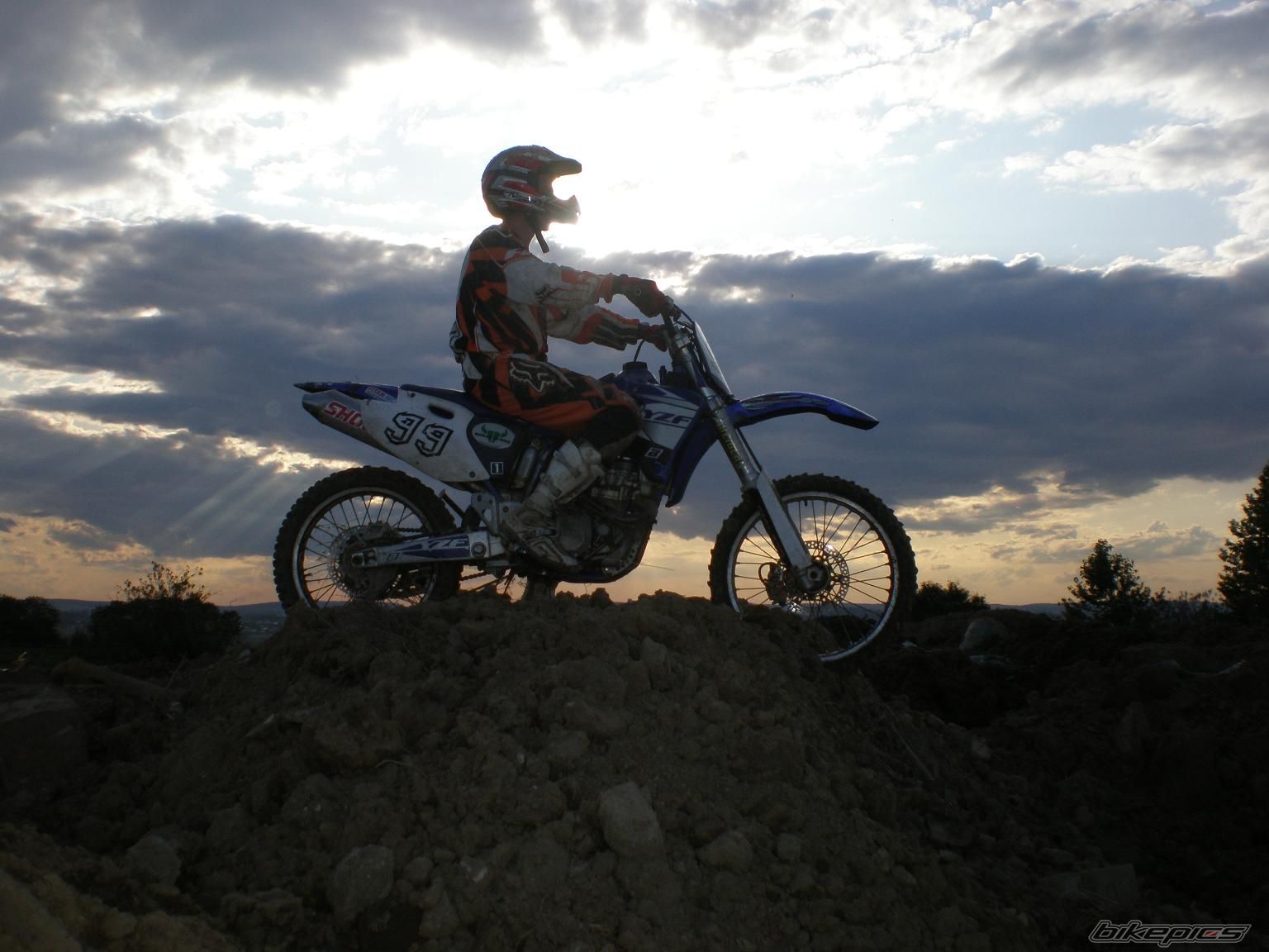 Photo 1737732