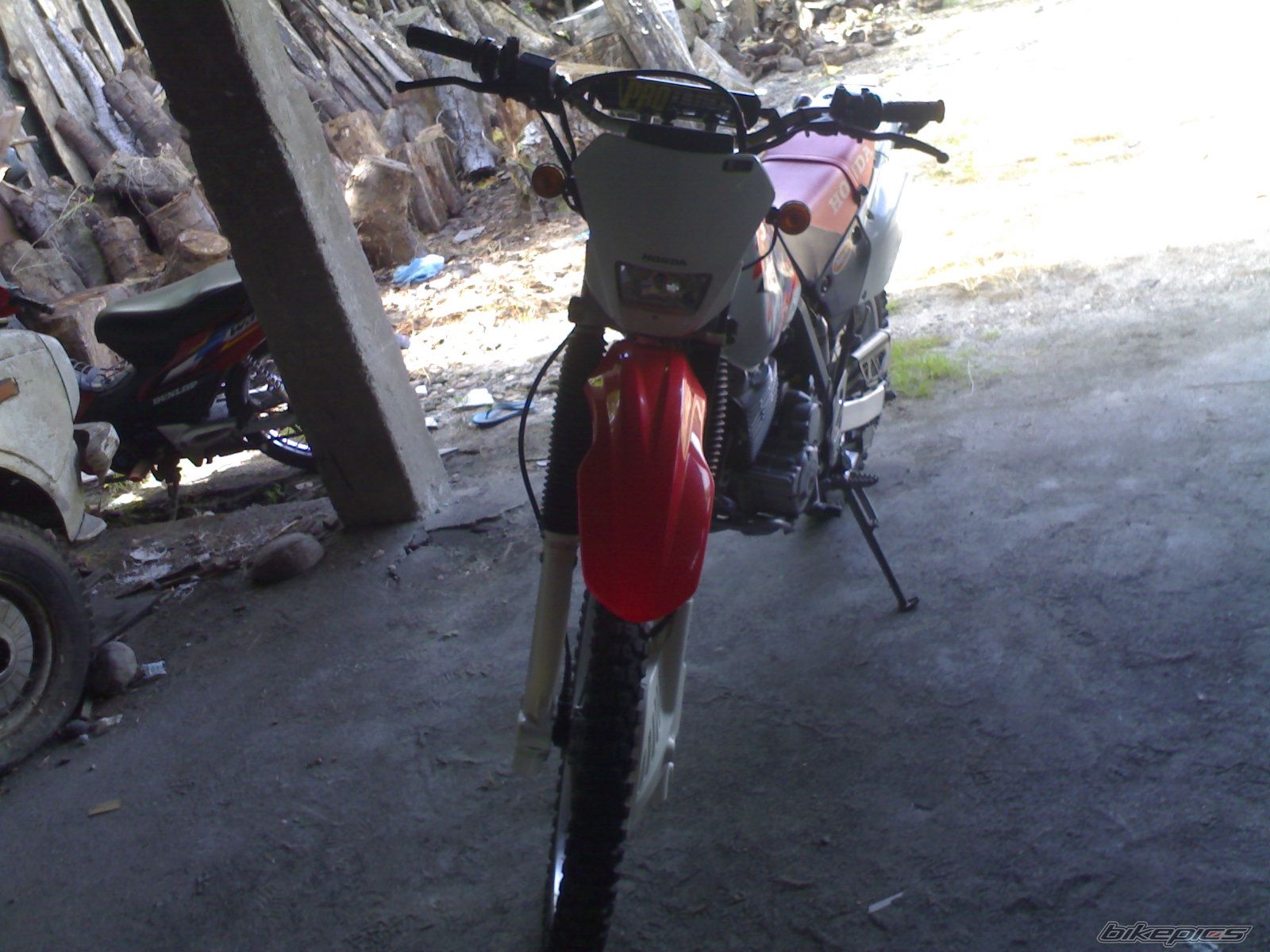 Photo 1737746