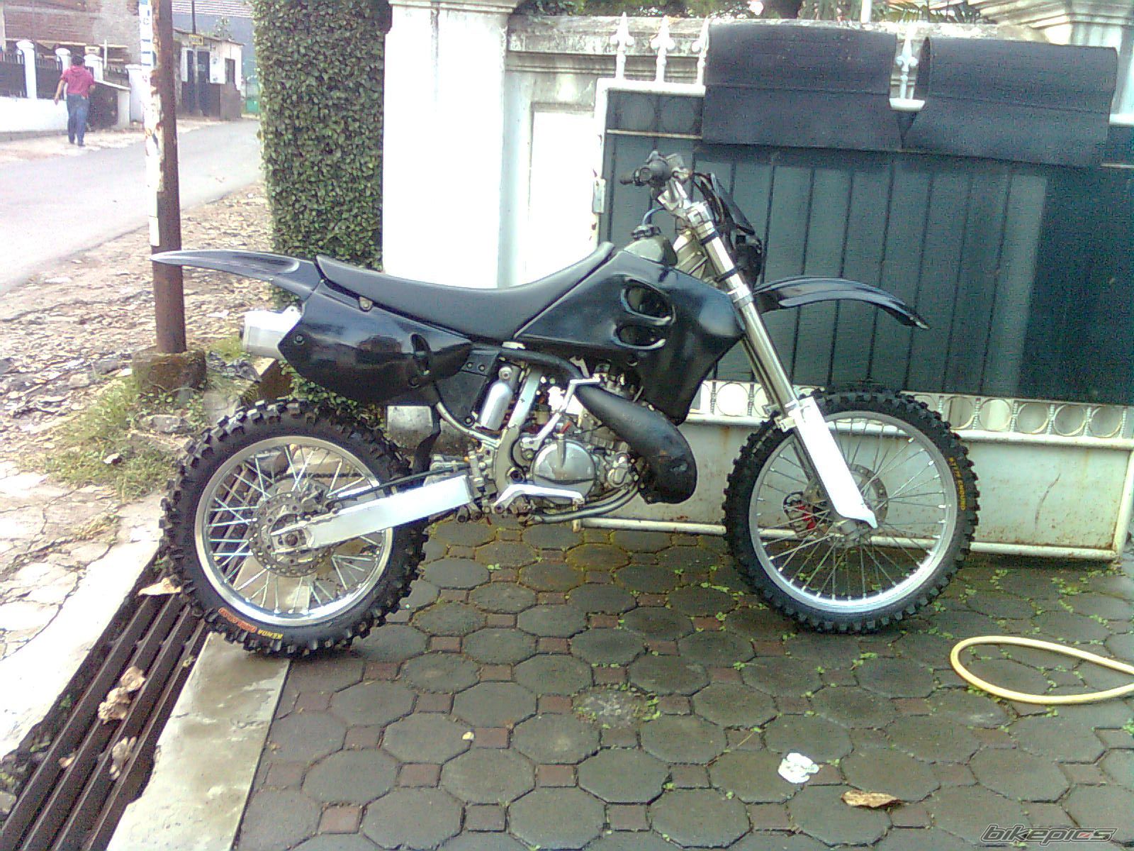 Bike Photo 1737857