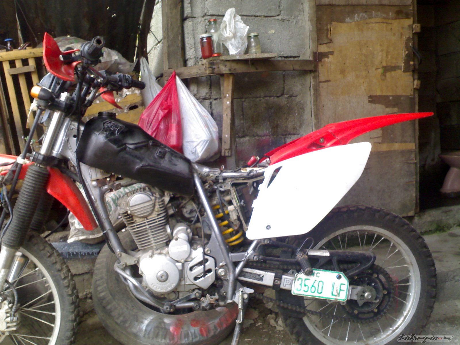 Photo 1737951