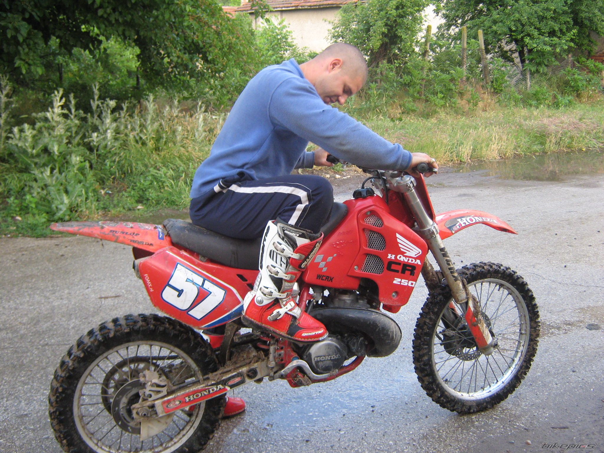 Bike Photo 1738058