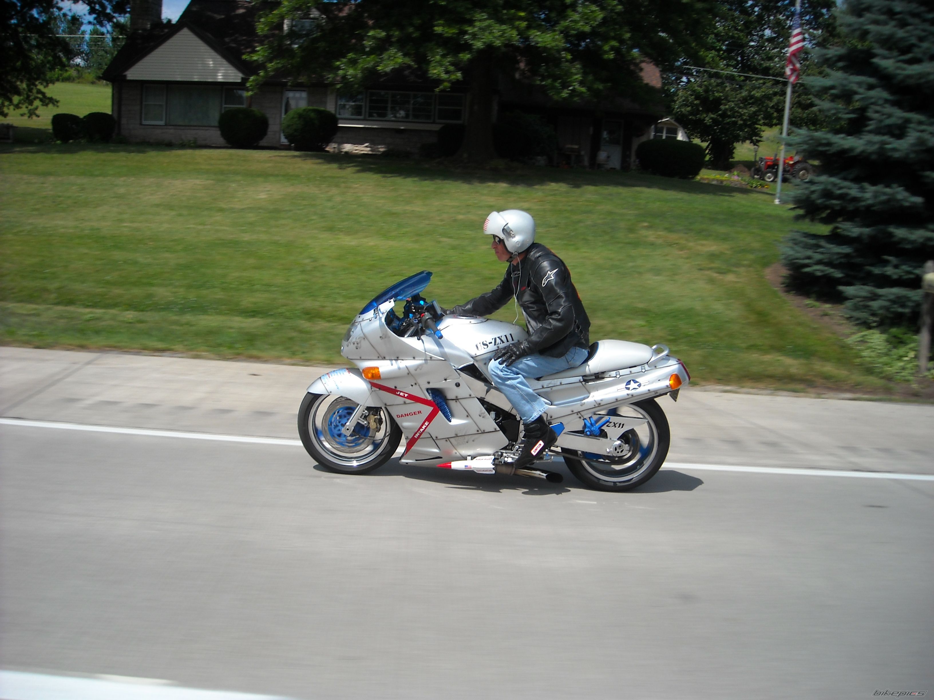 Bike Photo 1738068