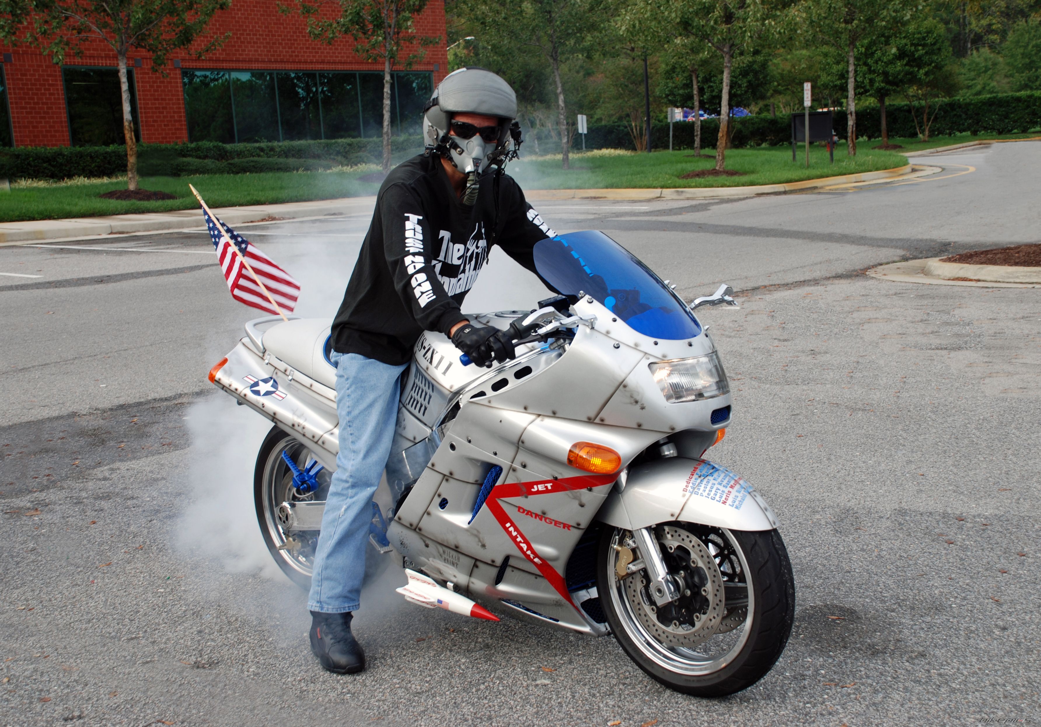 Bike Photo 1738083