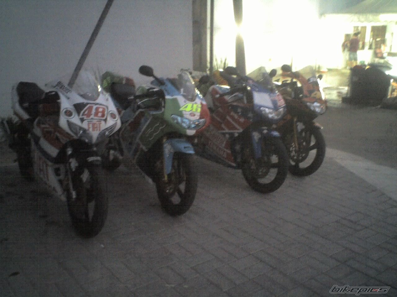Photo 1738098