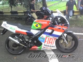 Photo 1738111