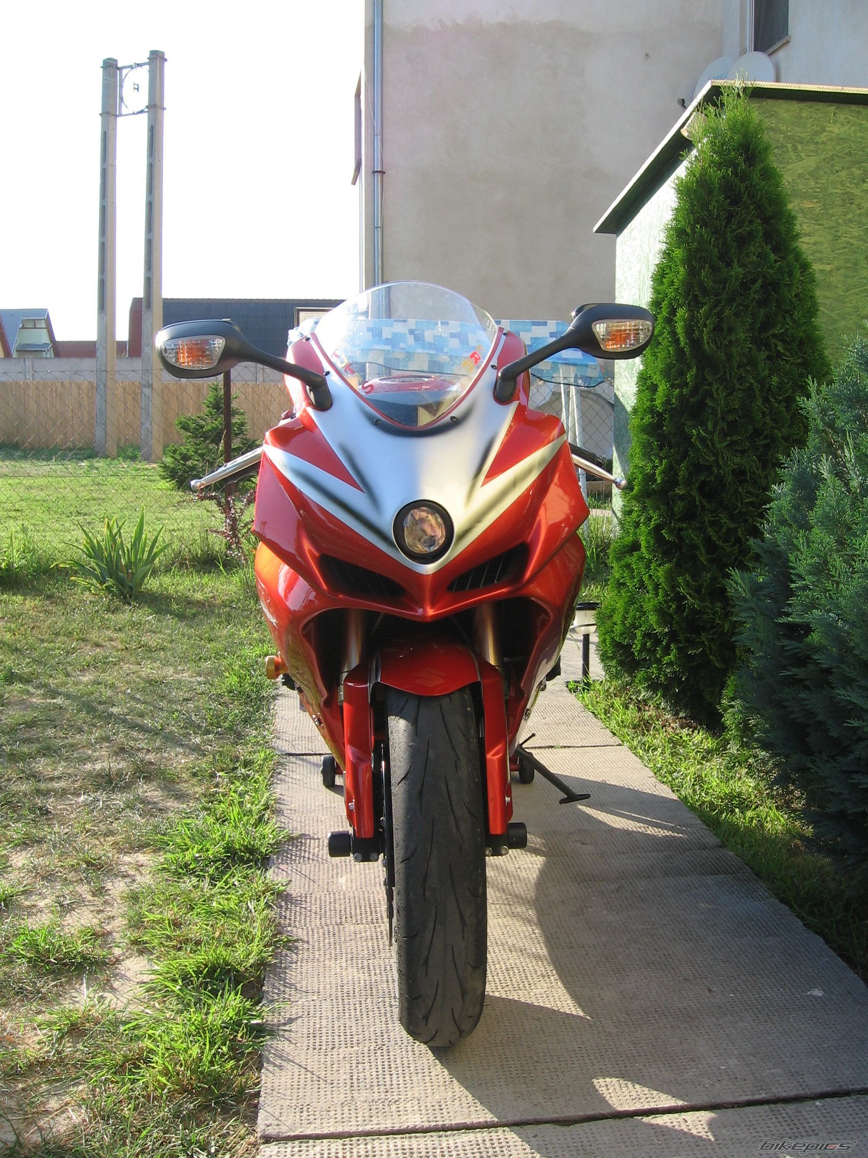 Photo 1738174