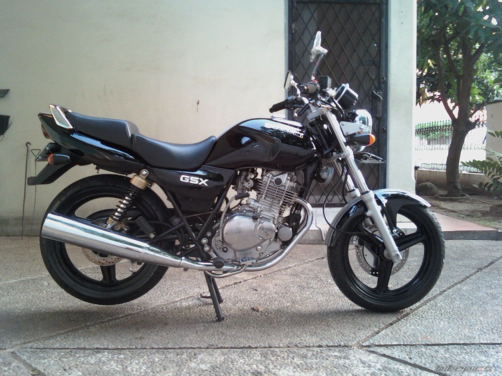 Photo 1738179