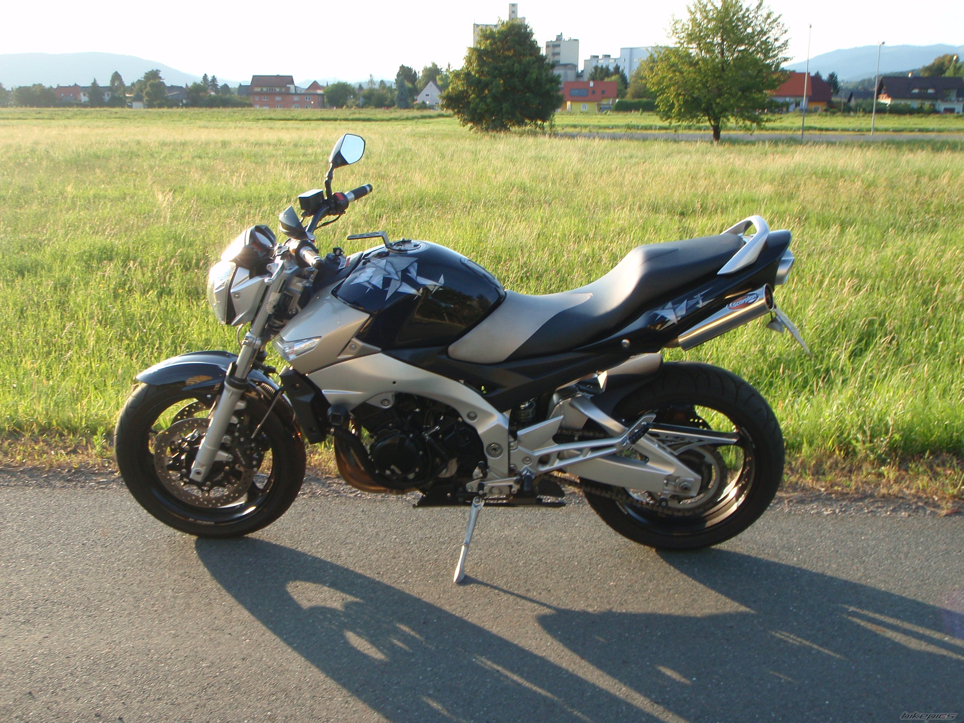 Bike Photo 1738428