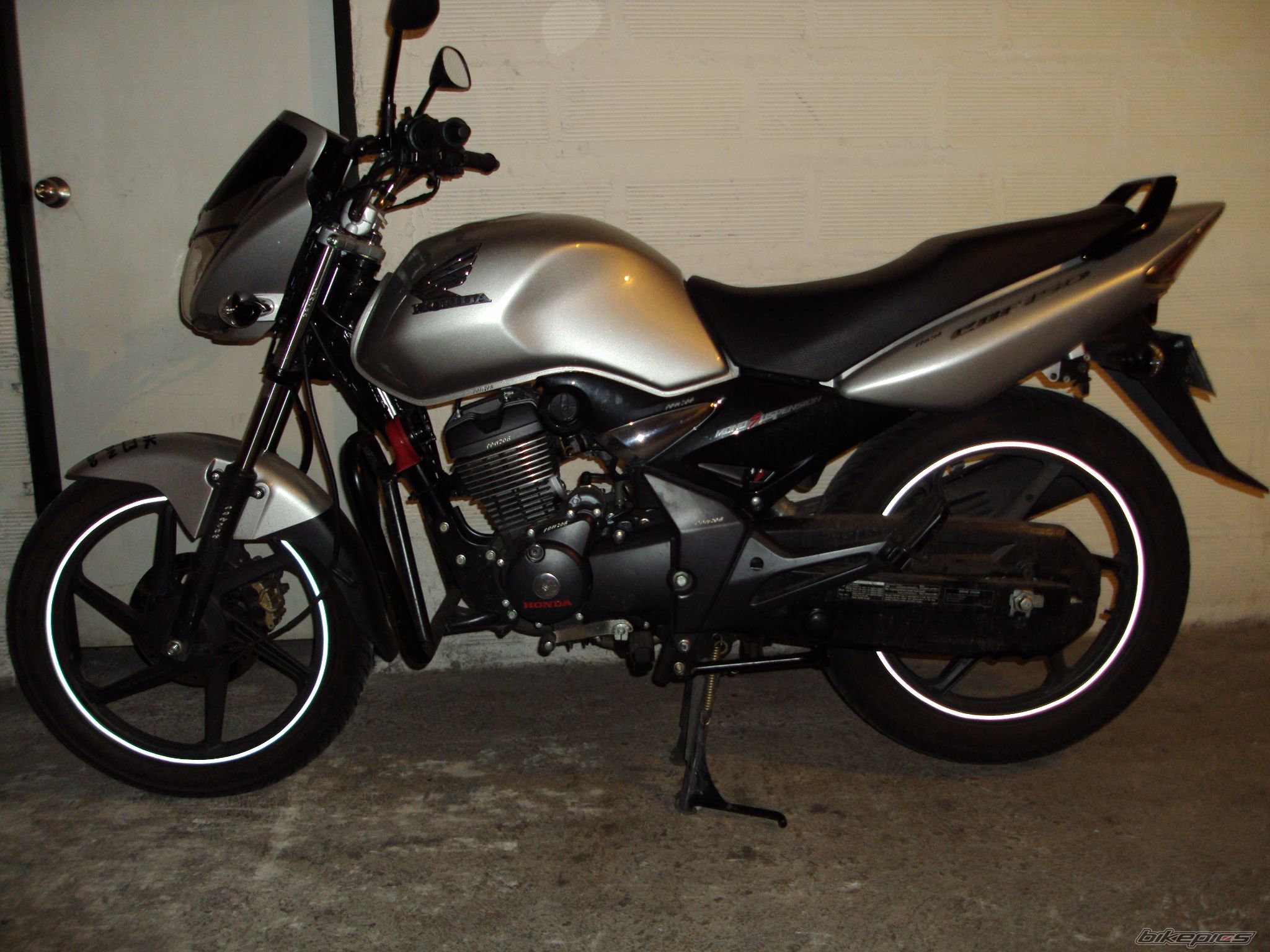 Photo 1738463