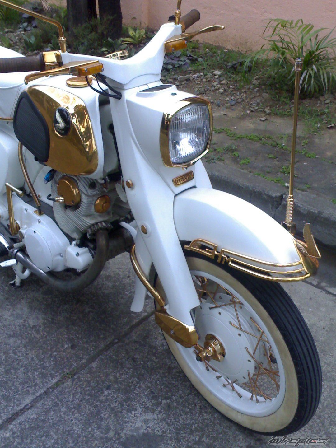 Bike Photo 1738695