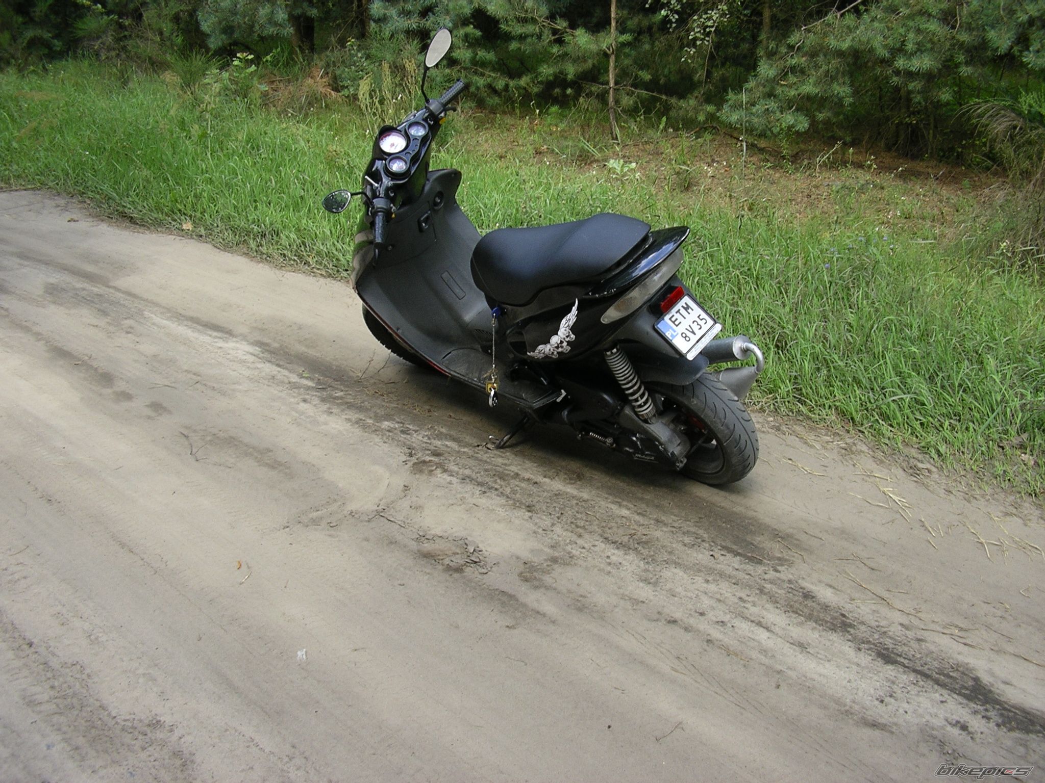 Bike Photo 1738853
