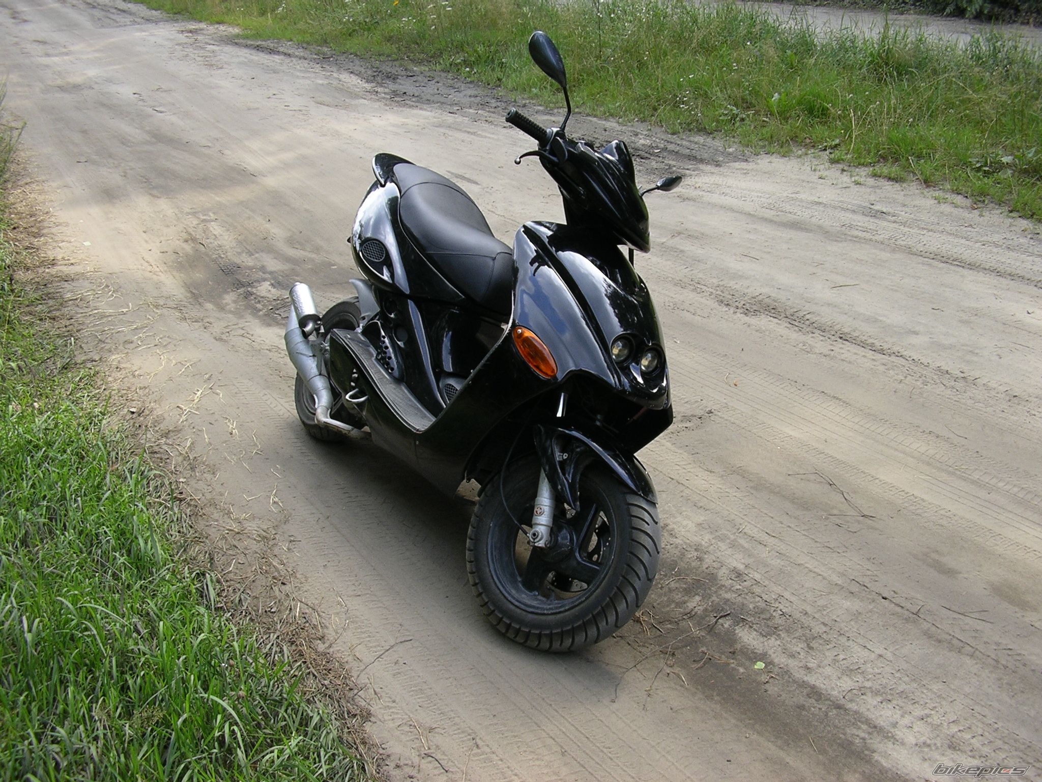 Bike Photo 1738855