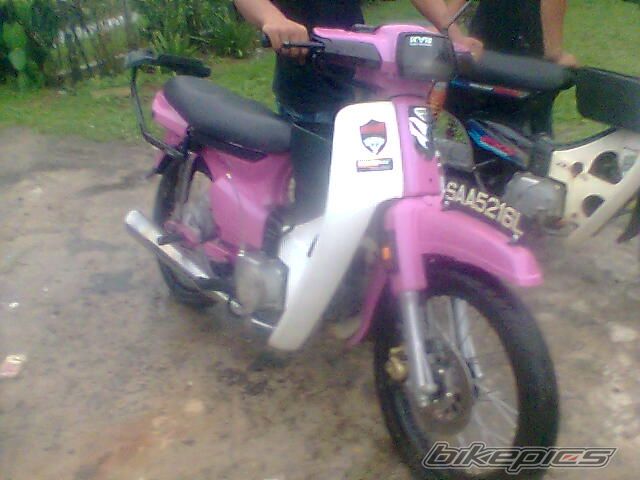 Photo 1738956