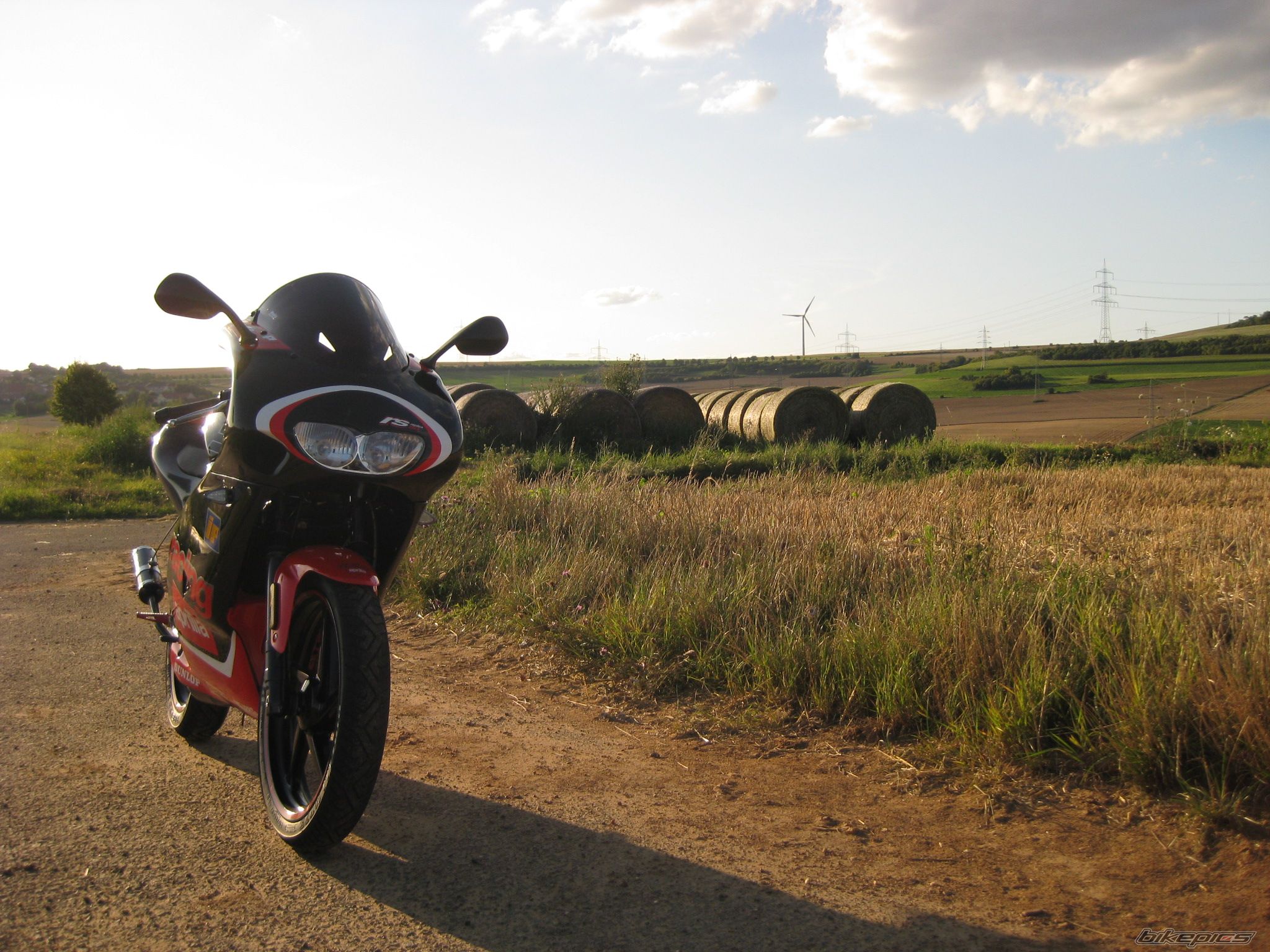 Bike Photo 1739130