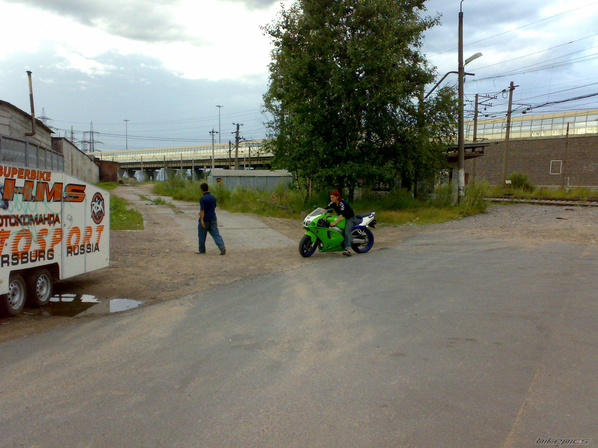 Photo 1739257