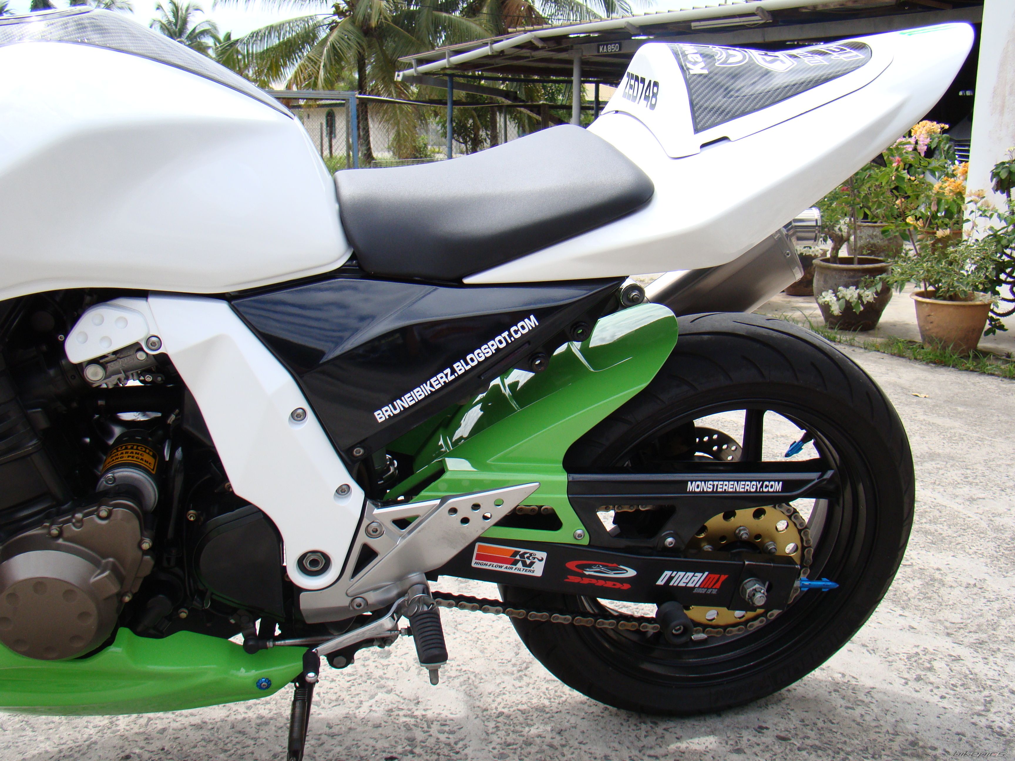 Bike Photo 1739470