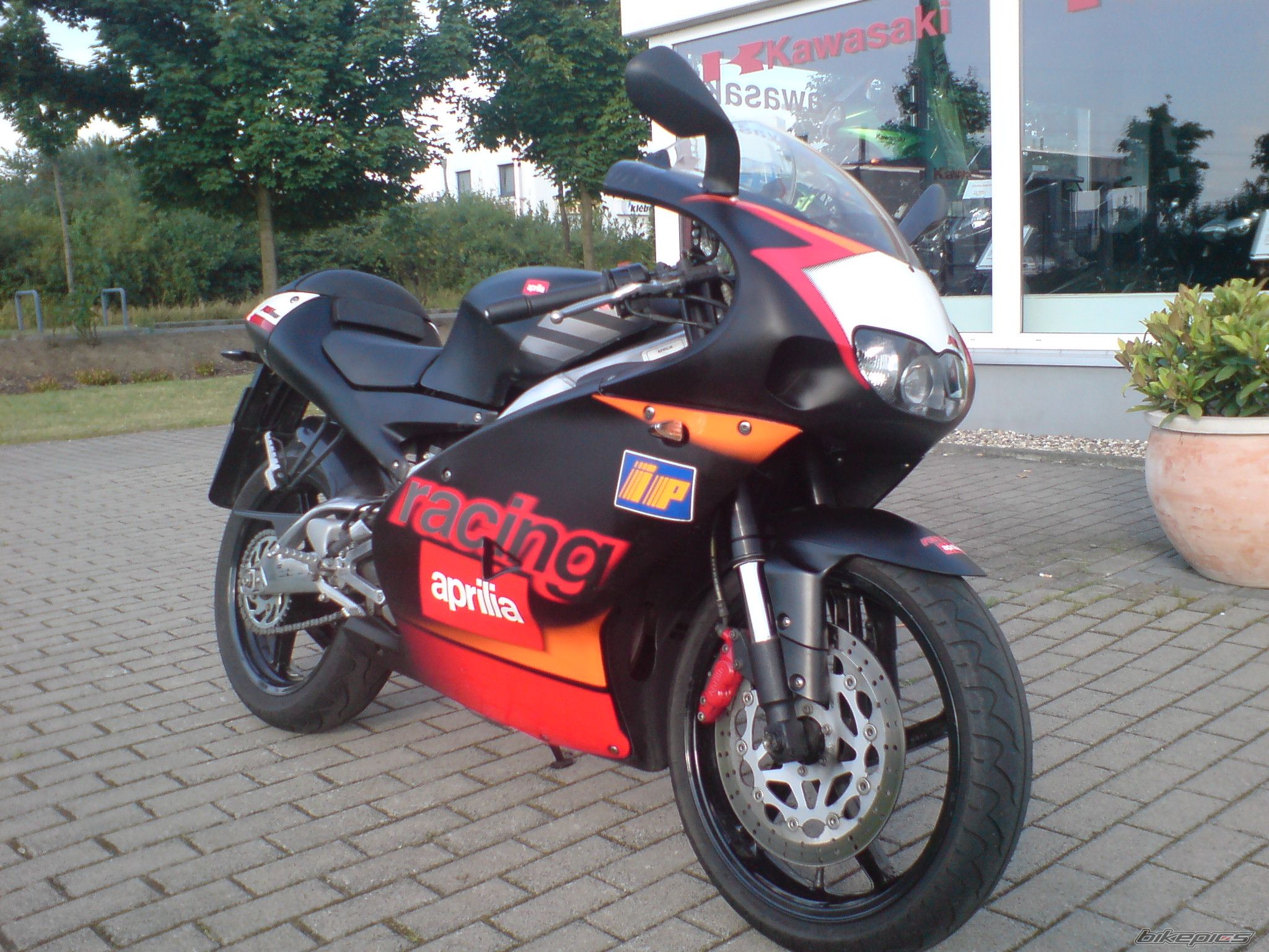 Bike Photo 1739803