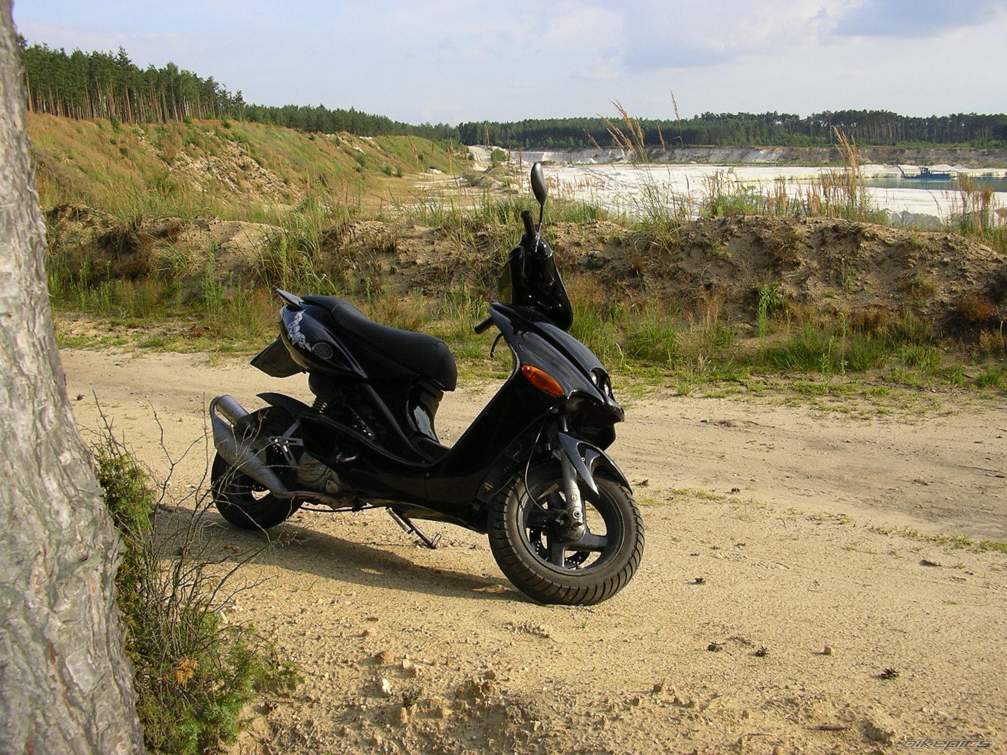 Bike Photo 1739882