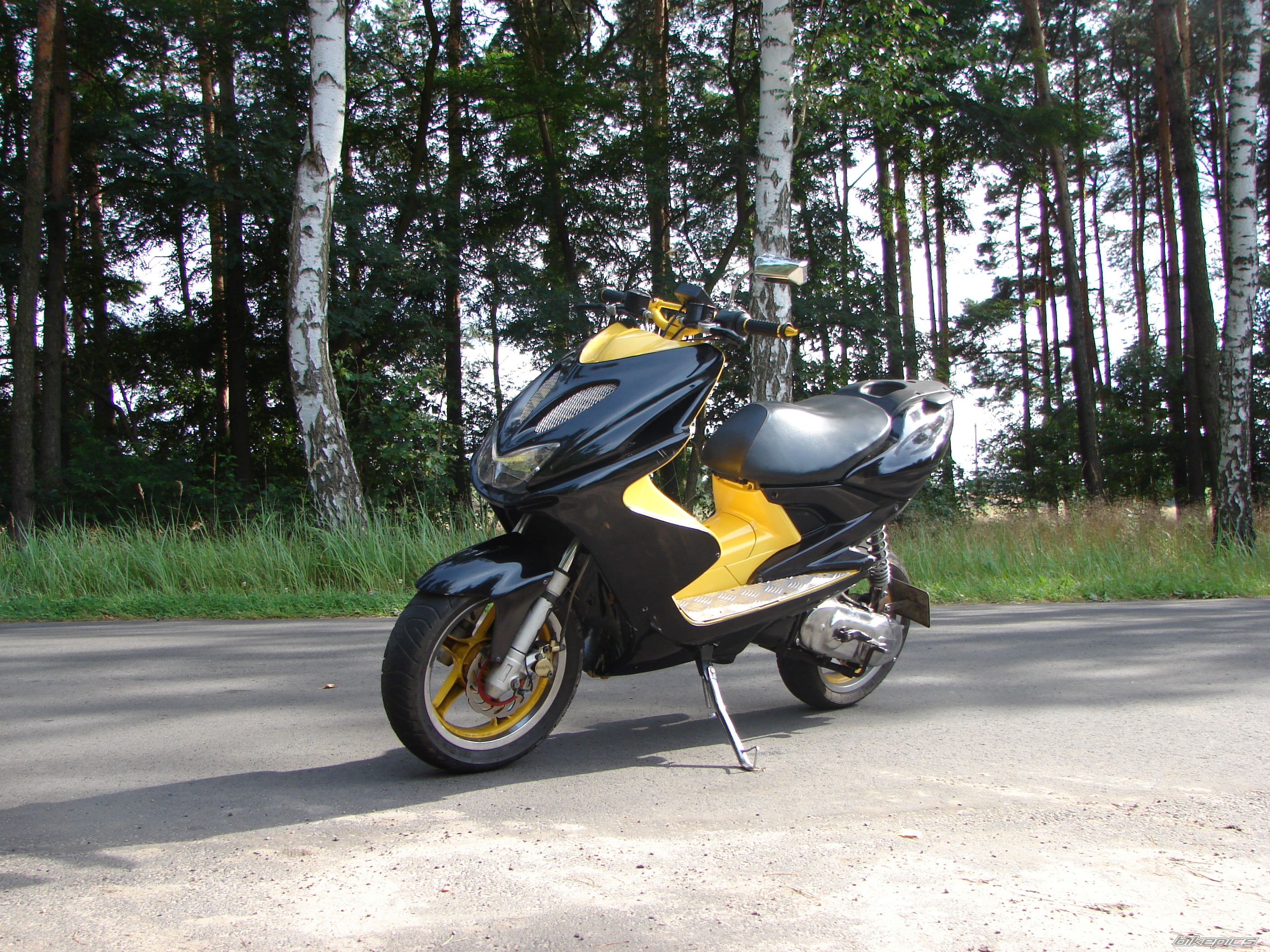 Bike Photo 1739954