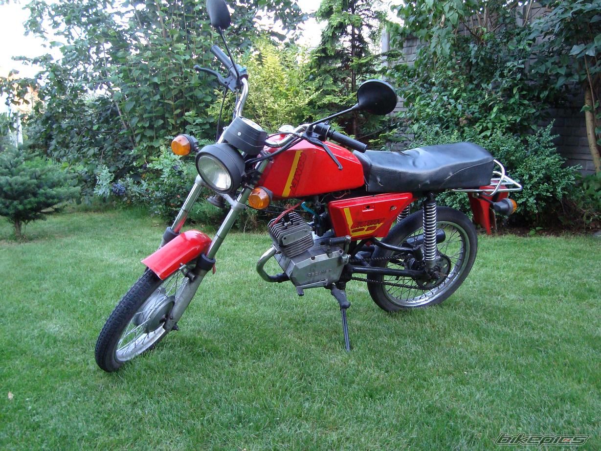 Bike Photo 1740044