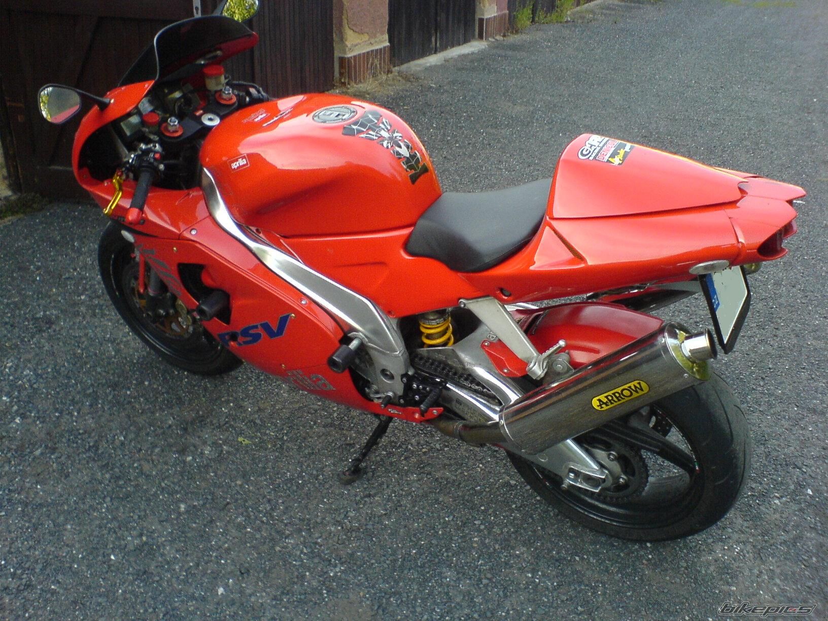 Photo 1740241