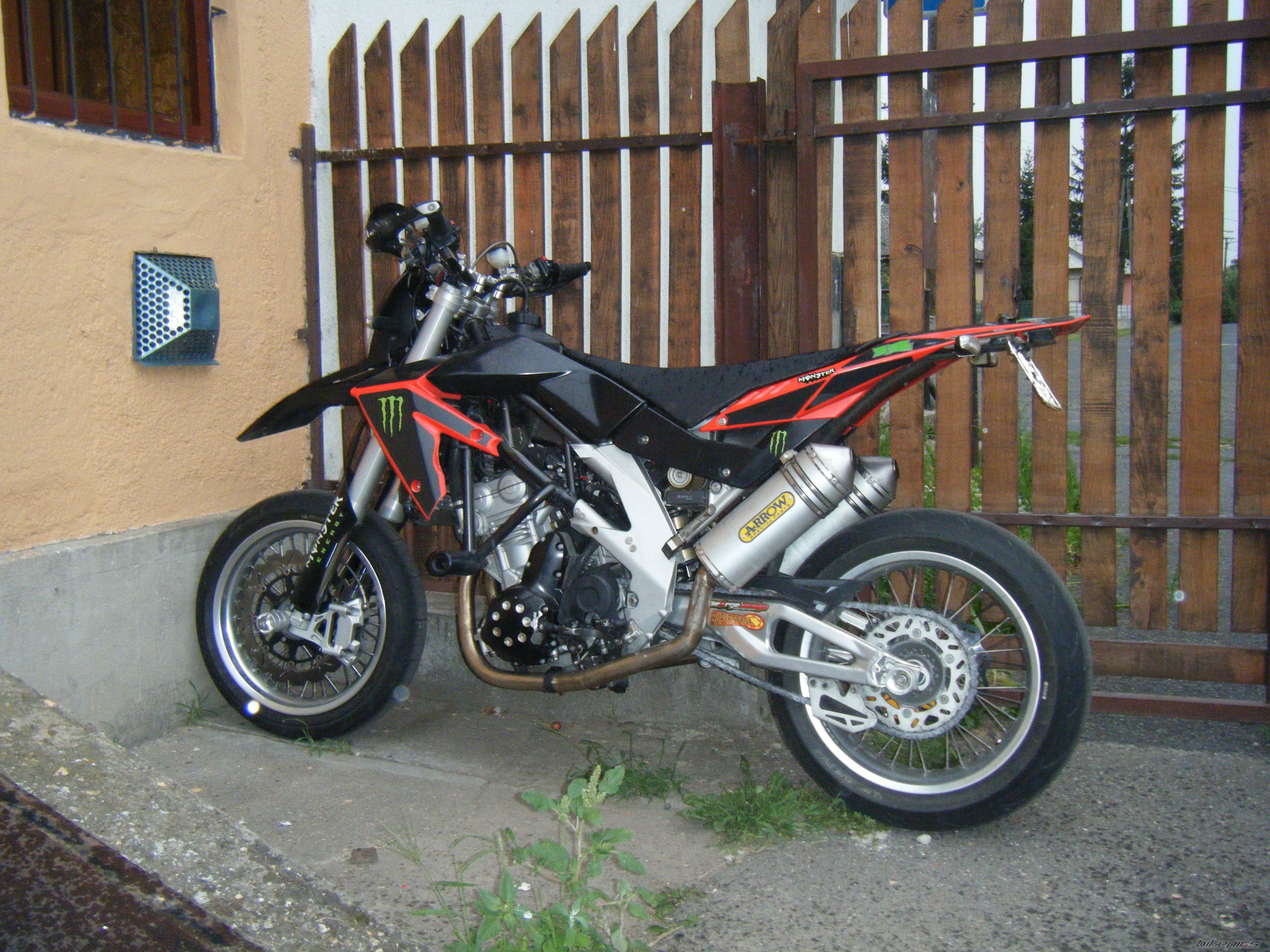 Photo 1740298