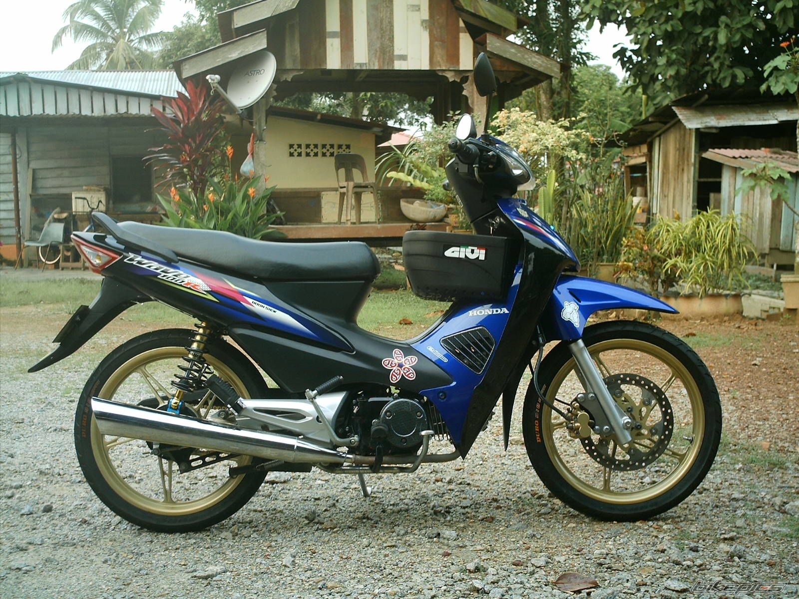 Bike Photo 1740428
