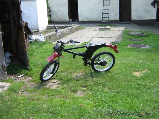 Photo 1740477