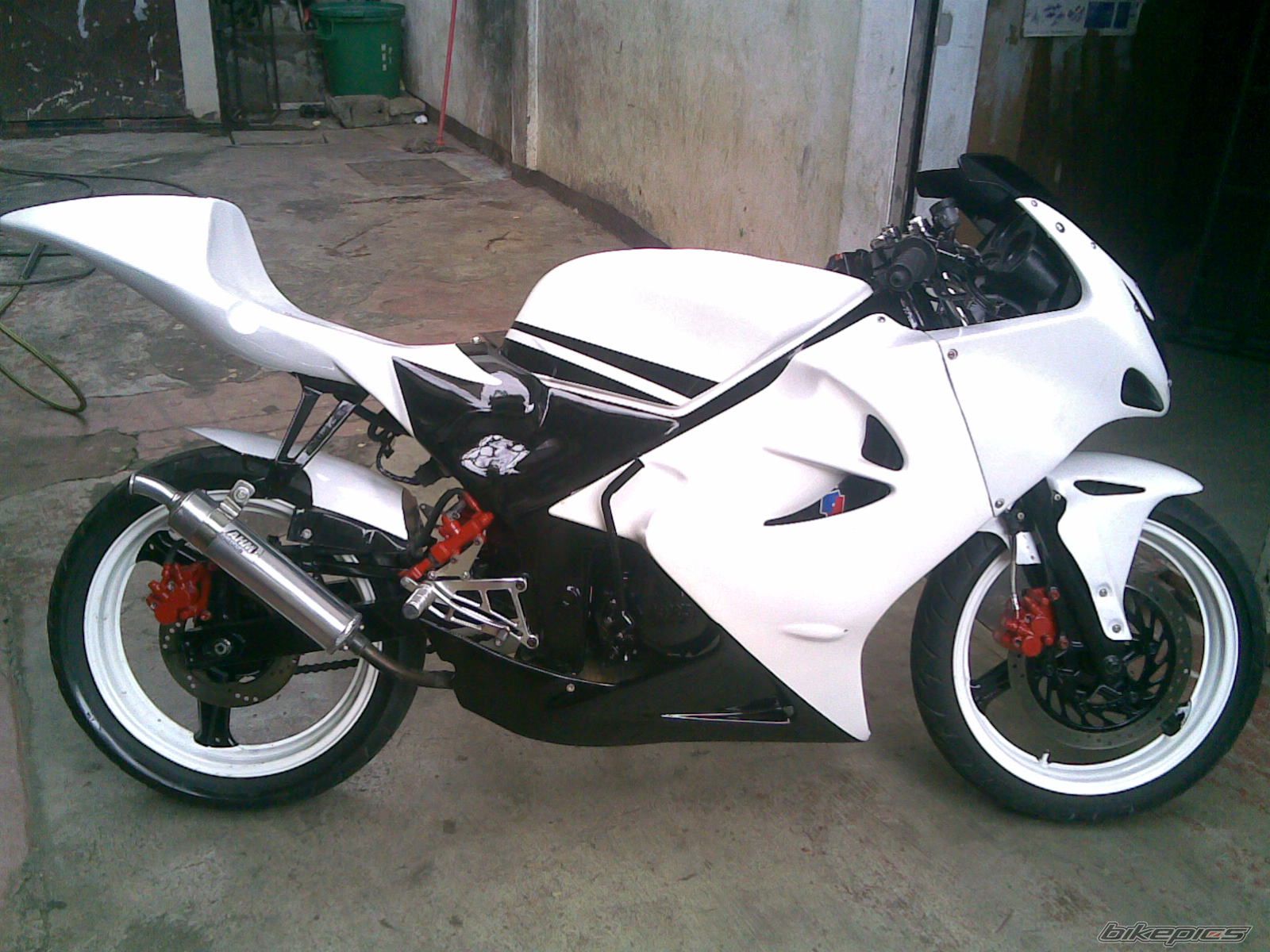 Bike Photo 1741478