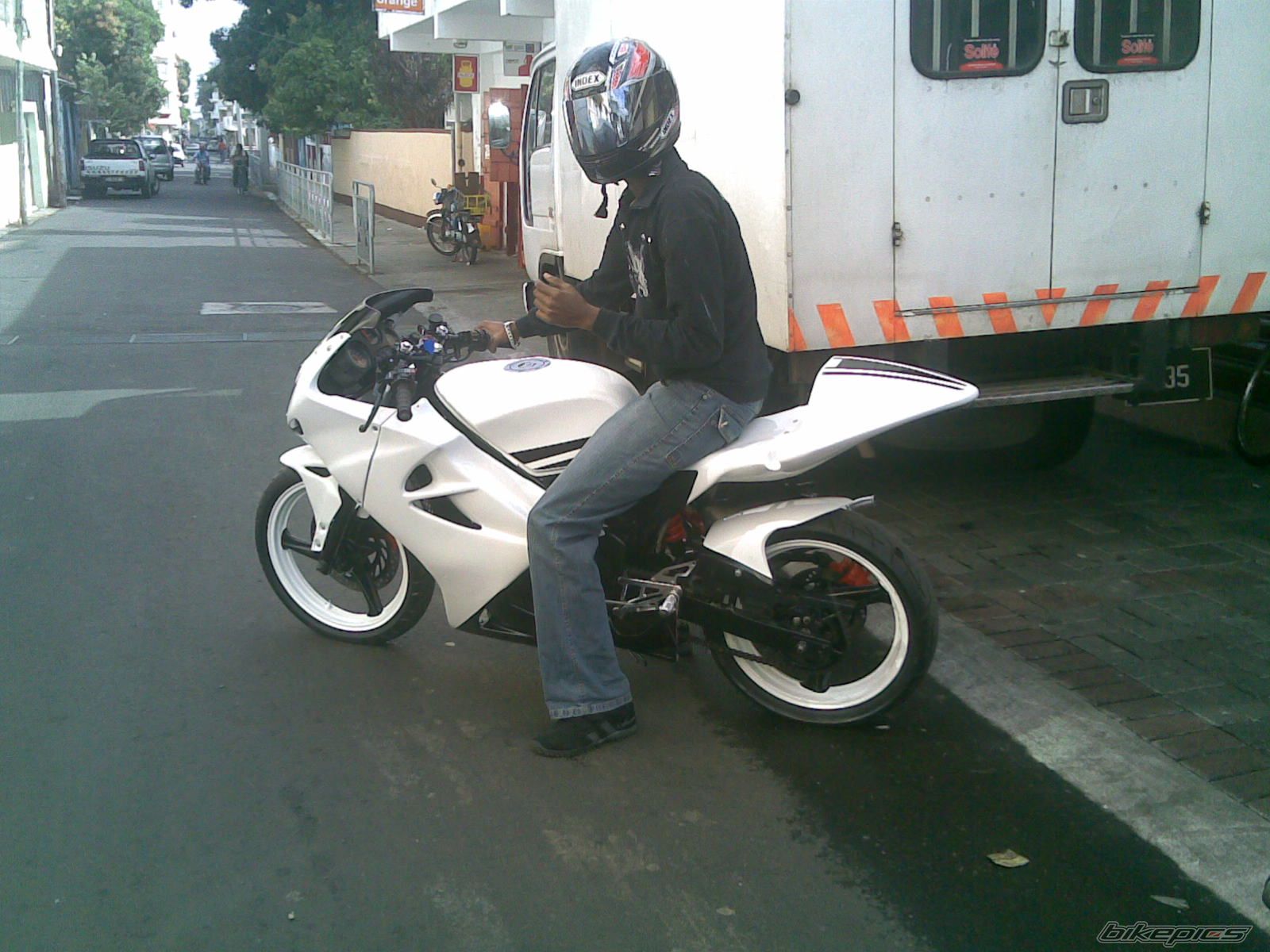 Bike Photo 1741483