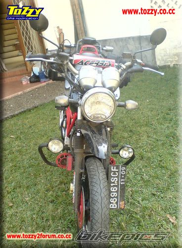 Photo 1741746