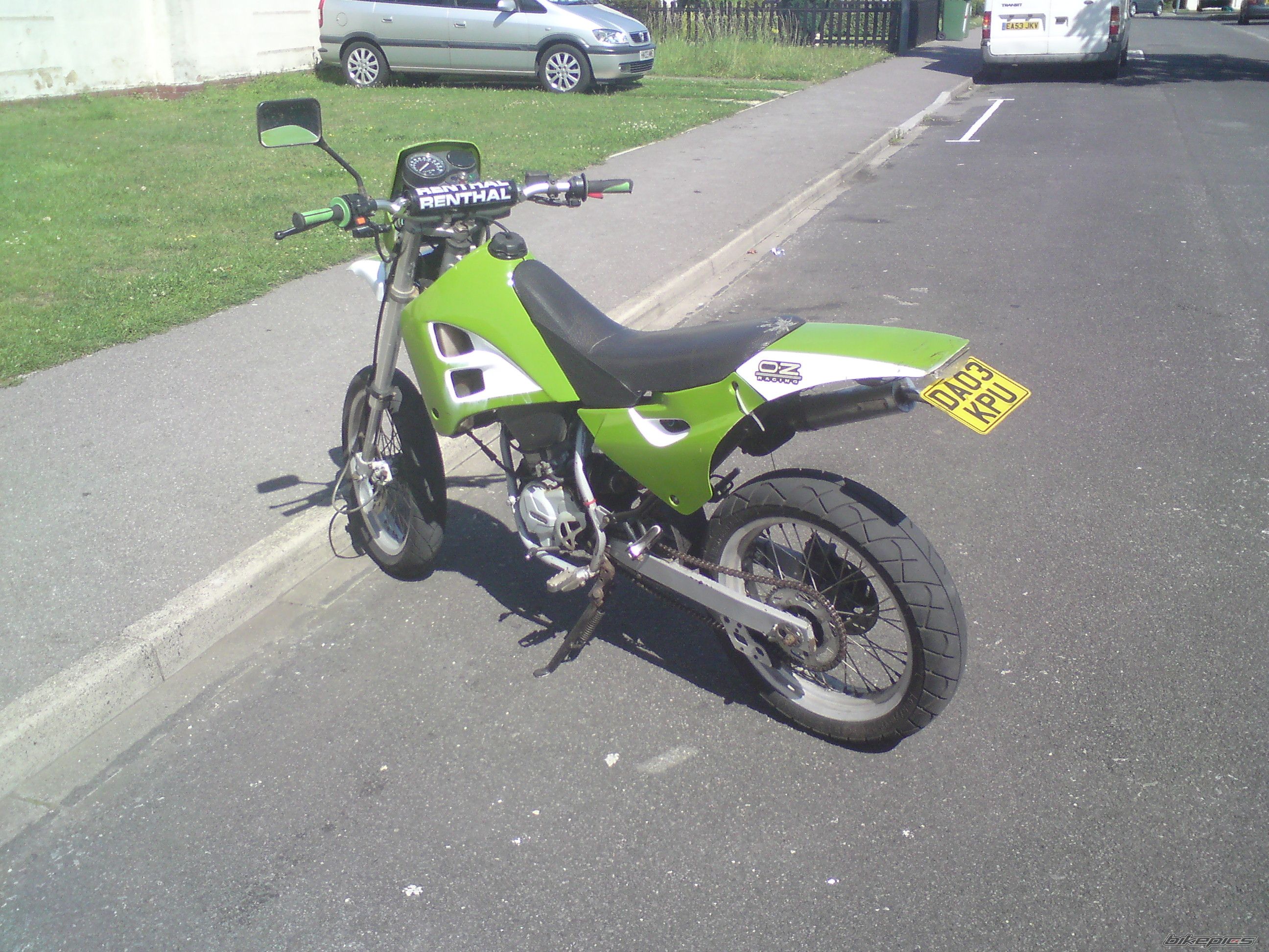 Photo 1741849