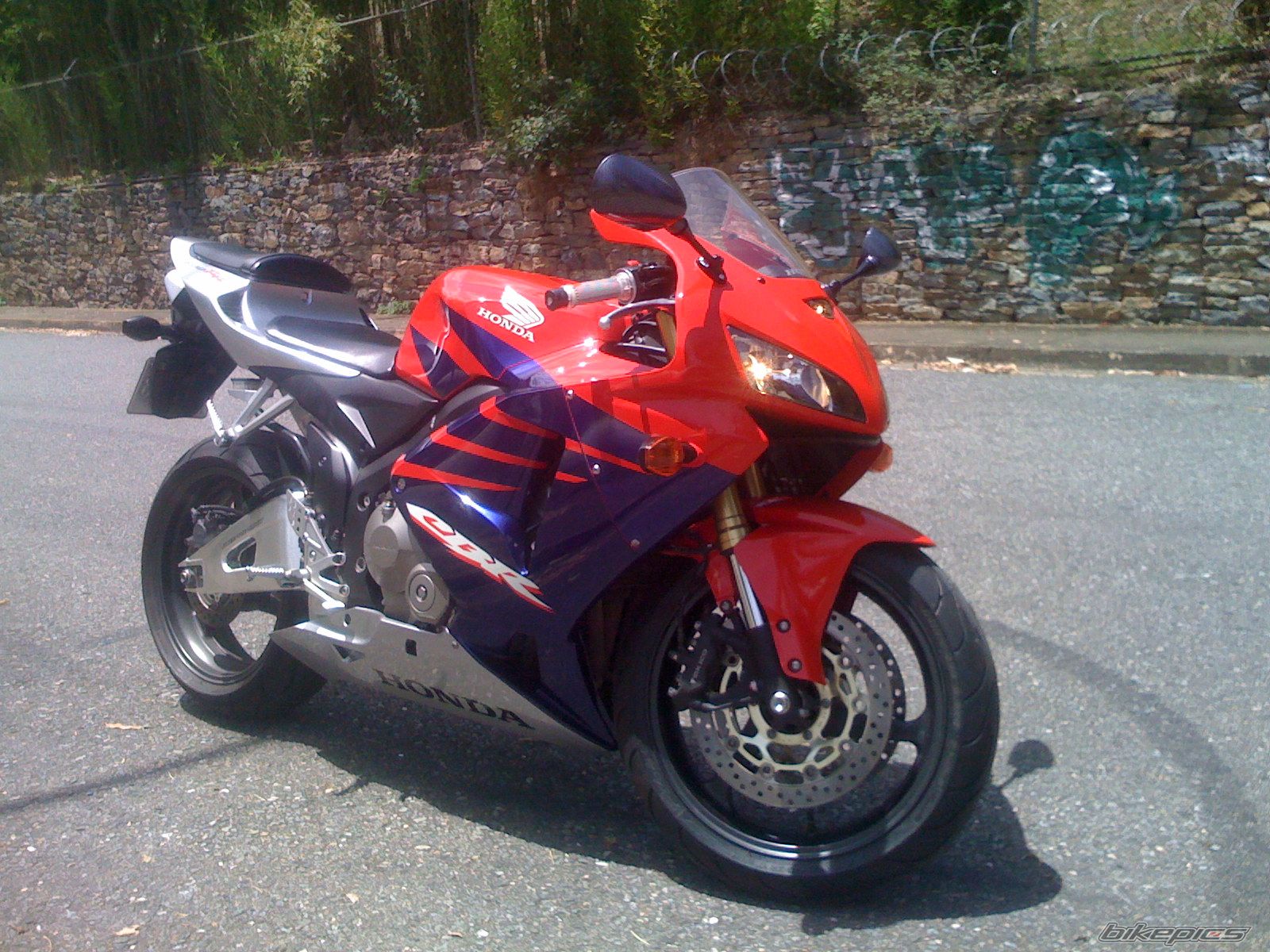 Photo 1741868